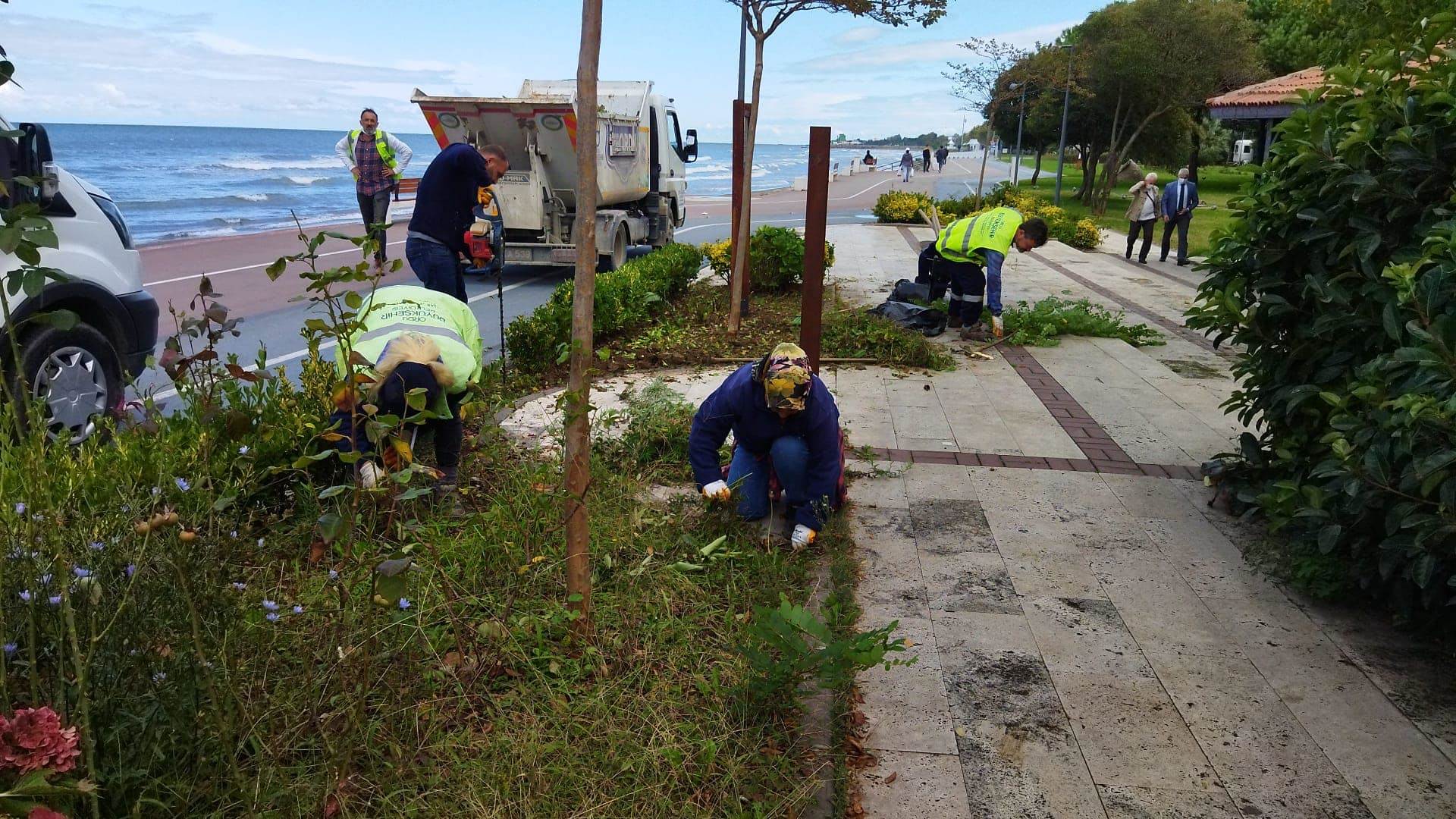 BÜYÜKŞEHİR EKİPLERİ HER YERDE